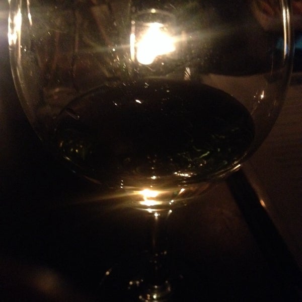 2/1/2014にIndieWhereがBed-Vyne Wine &amp; Spiritsで撮った写真