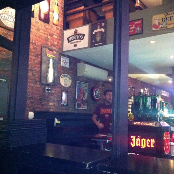 1/19/2013 tarihinde Roberto Z.ziyaretçi tarafından Tribeca Pub'de çekilen fotoğraf
