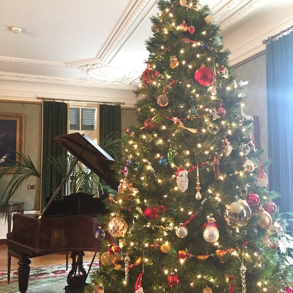 Photo taken at George Eastman Museum by Sara S. on 12/22/2017