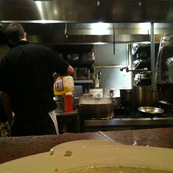 1/2/2013에 Melissa S.님이 The Grill Room &amp; Bar에서 찍은 사진