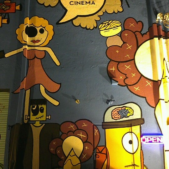 รูปภาพถ่ายที่ O Cinema Wynwood โดย Jesus F. เมื่อ 9/16/2012