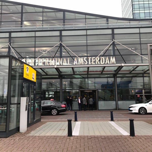 Photo taken at Passenger Terminal Amsterdam by Tomohisa M. on 11/9/2017