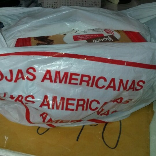 Photo taken at Lojas Americanas by Cassio S. on 9/13/2014