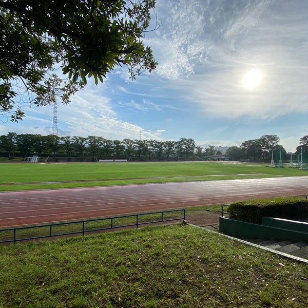 Photos At 秦野市立中央運動公園 陸上競技場