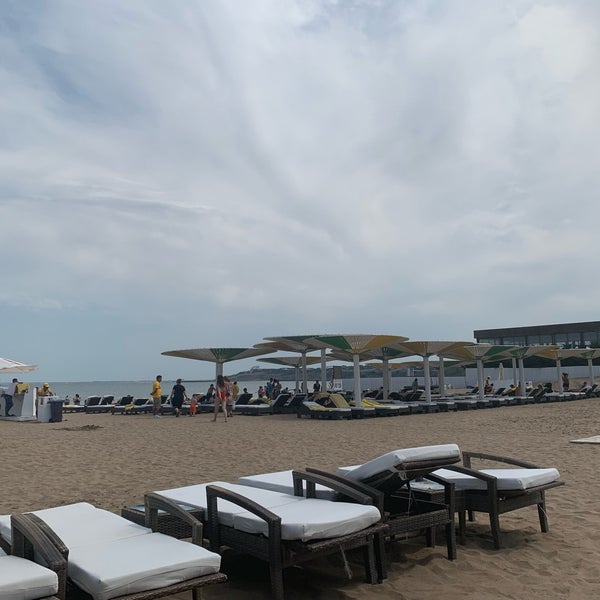 รูปภาพถ่ายที่ Amburan  Beach Club โดย Martin O. เมื่อ 7/9/2019