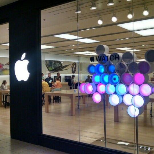 Photos at Apple Northshore (Now Closed) 10 tips