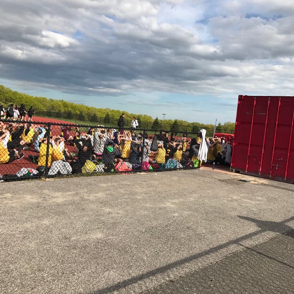 Sachem East High School 326 visitantes