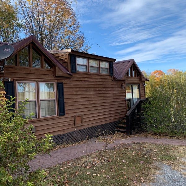 Hillside Haven, Lakeside Cabin Cobden, IL