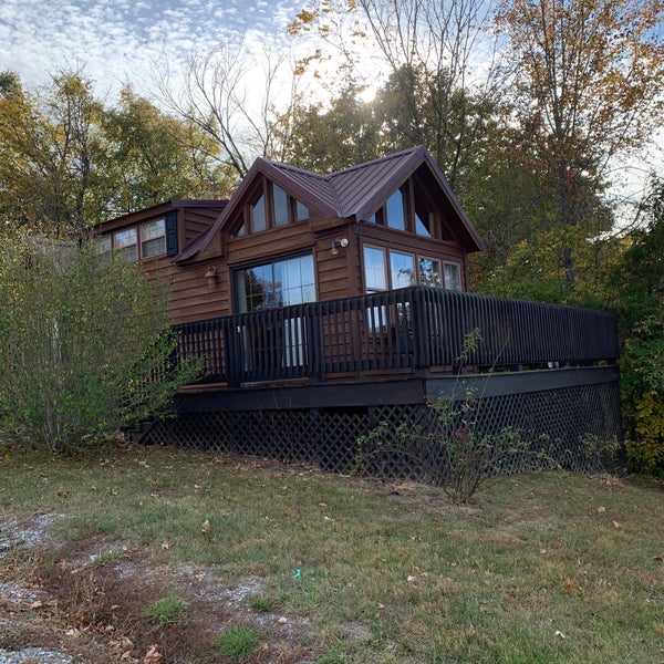 Hillside Haven, Lakeside Cabin Cobden, IL