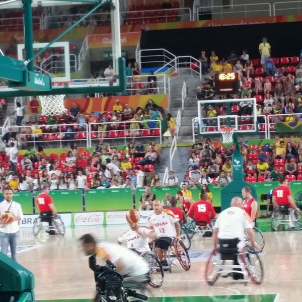 9/15/2016 tarihinde Vanessa R.ziyaretçi tarafından Arena Olímpica do Rio'de çekilen fotoğraf