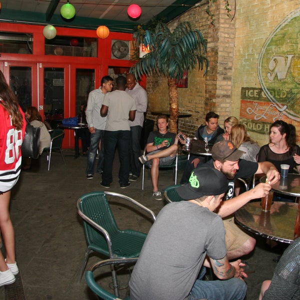 Foto tomada en Nick&#39;s Beer Garden  por Nick&#39;s Beer Garden el 6/11/2015