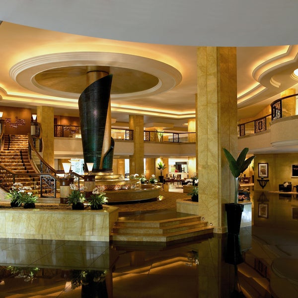 Photo taken at Shangri-La Hotel, Kuala Lumpur by Shangri-La Hotel, Kuala Lumpur on 5/14/2014