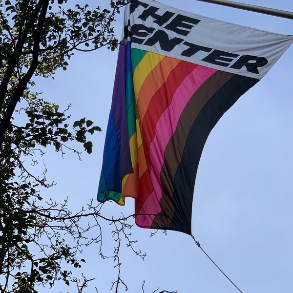 Photo prise au The Lesbian, Gay, Bisexual &amp; Transgender Community Center par Jessica S. le6/20/2019