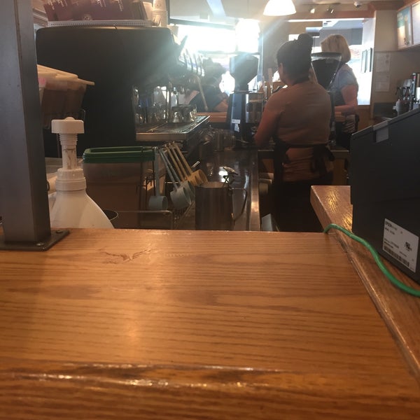 Photo taken at The Coffee Bean &amp; Tea Leaf by Chris B. on 4/7/2018