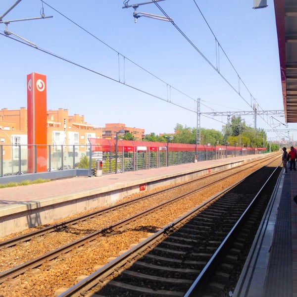 Estacion De Cercanias De Aravaca Aravaca C Rosas De Aravaca