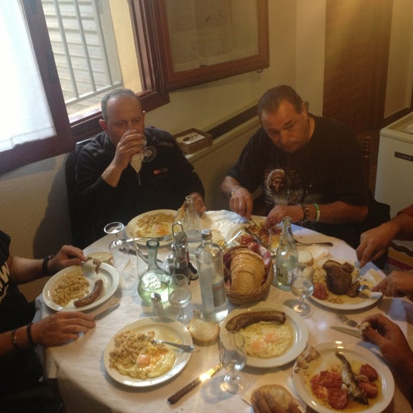 9/15/2013にRodrigo M.がRestaurant El Vinyetで撮った写真