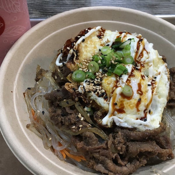 I had the bulgolgi bowl and it was absolutely amazing! Ate every bite :)