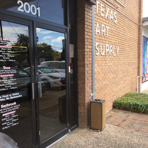 รูปภาพถ่ายที่ Texas Art Supply โดย Diego A. เมื่อ 6/18/2014