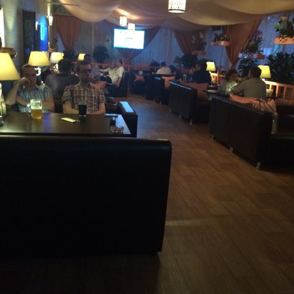 Photo taken at Король Гамбринус, Ресторан-клуб by Sveta M. on 7/11/2014