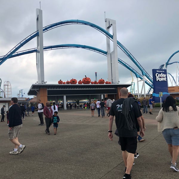 Cedar Point Ticket Office Arts and Entertainment