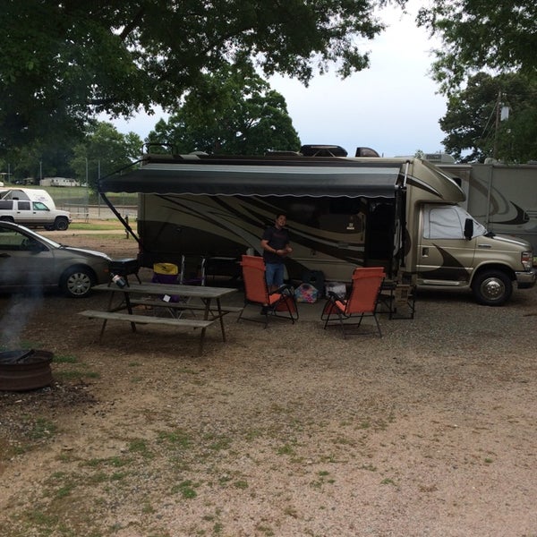 Escape to Adventure: Your Guide to North Carolina Cross Country Campground