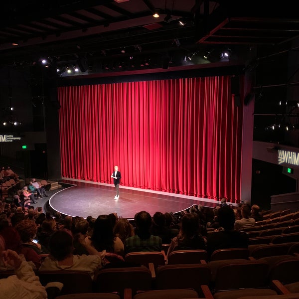 1/29/2023 tarihinde Roger K.ziyaretçi tarafından Cornish Playhouse at Seattle Center'de çekilen fotoğraf