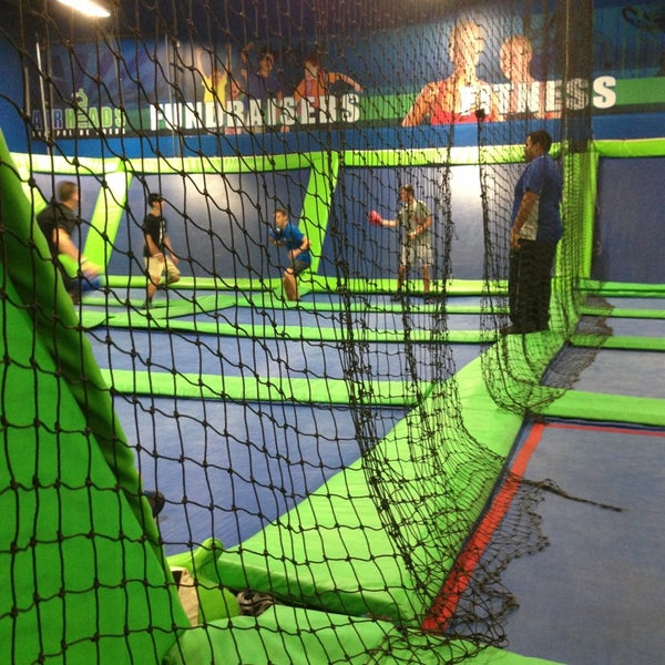 AirHeads Trampoline Arena Tampa, FL