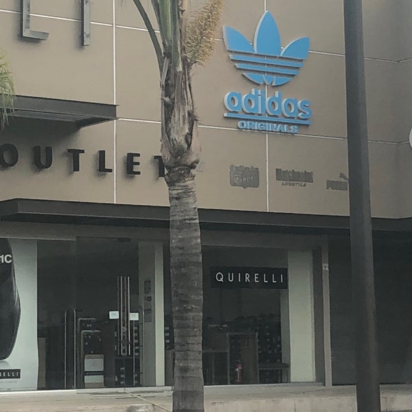 Quirelli Outlet - 46 visitors