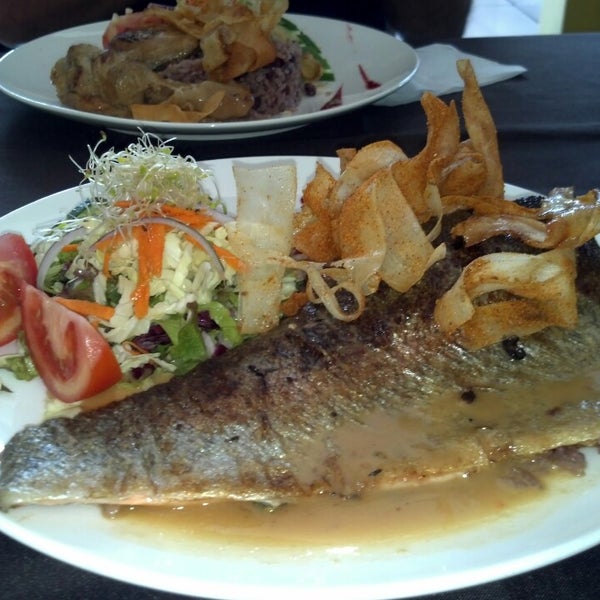 5/15/2014 tarihinde Martha R.ziyaretçi tarafından Restaurante Malanga Fusión Caribe'de çekilen fotoğraf