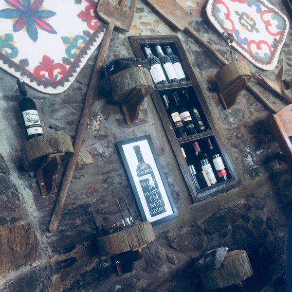12/15/2018에 Beyza I.님이 Yorgo Restoran&amp;Wine house에서 찍은 사진