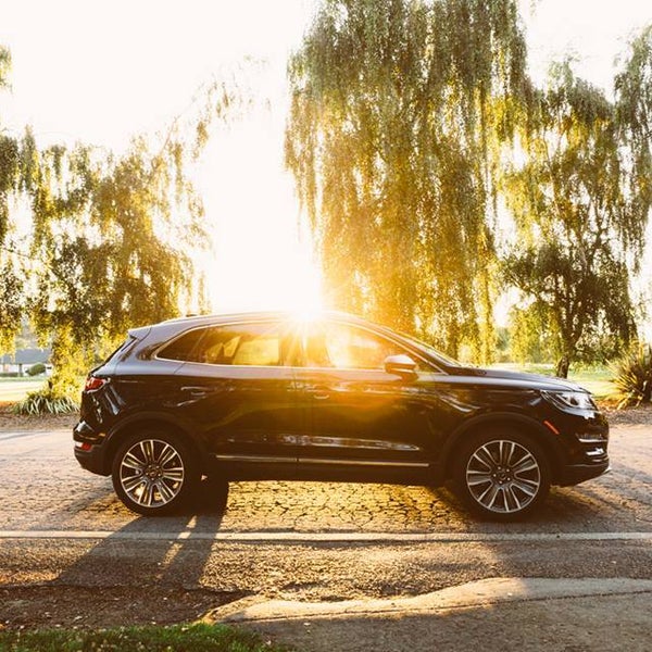 Sunnyvale Ford Car Dealership