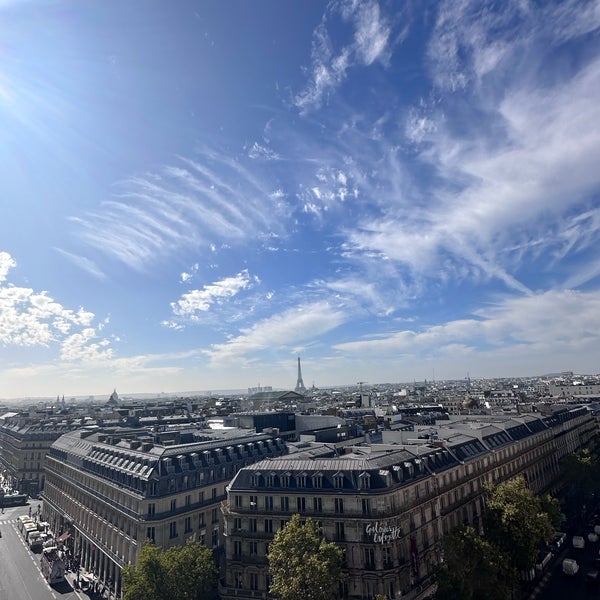 Photo taken at Terrasse des Galeries Lafayette by Kevin D. on 10/2/2023
