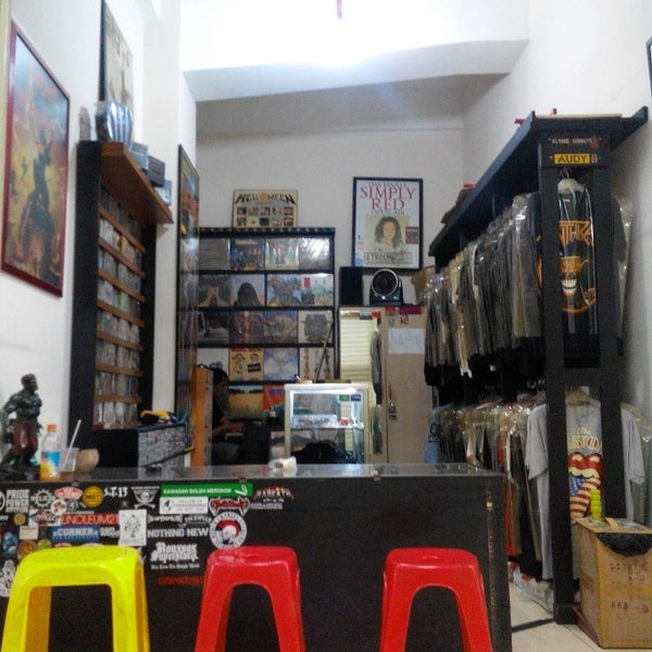 Hard n heavy music - Music Store in Bandung