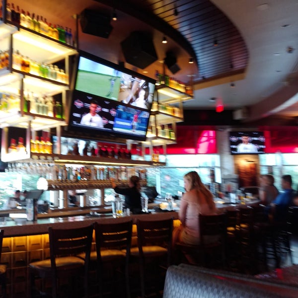 Photo taken at BJ&#39;s Restaurant &amp; Brewhouse by Biniam G. on 7/29/2018