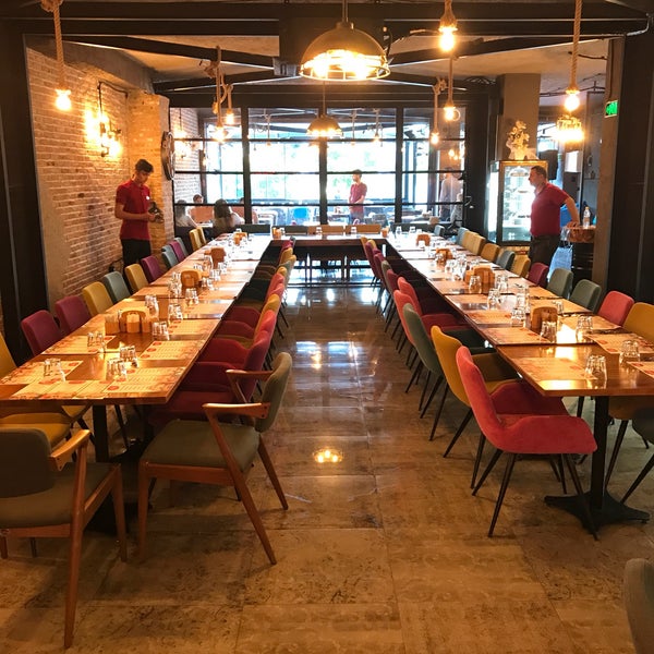 6/16/2017にEbru T.がHANGOUT Cafe&amp;Restaurantで撮った写真