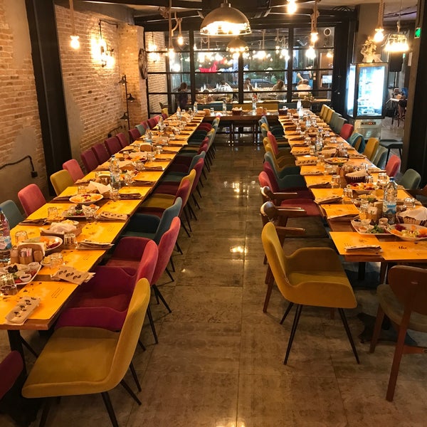 6/15/2017にEbru T.がHANGOUT Cafe&amp;Restaurantで撮った写真