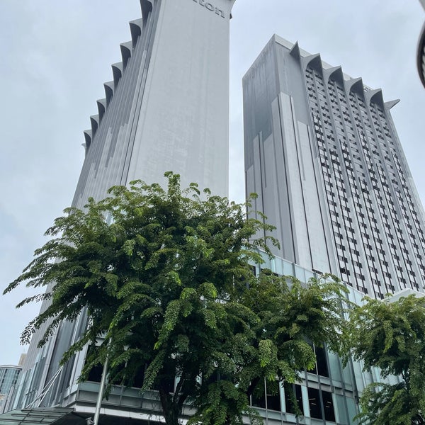 9/18/2022 tarihinde Sachin K.ziyaretçi tarafından Hilton Singapore Orchard'de çekilen fotoğraf
