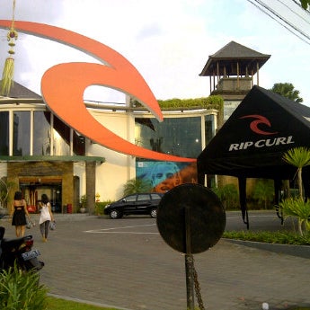 Photo taken at Rip Curl Sunset Road Store (RCJS) by Seny on 10/28/2012