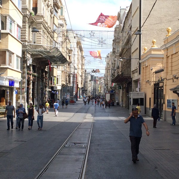 Photo taken at İstiklal Avenue by Enes on 8/8/2015