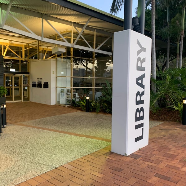Mt Ommaney Library Mt Ommaney, QLD