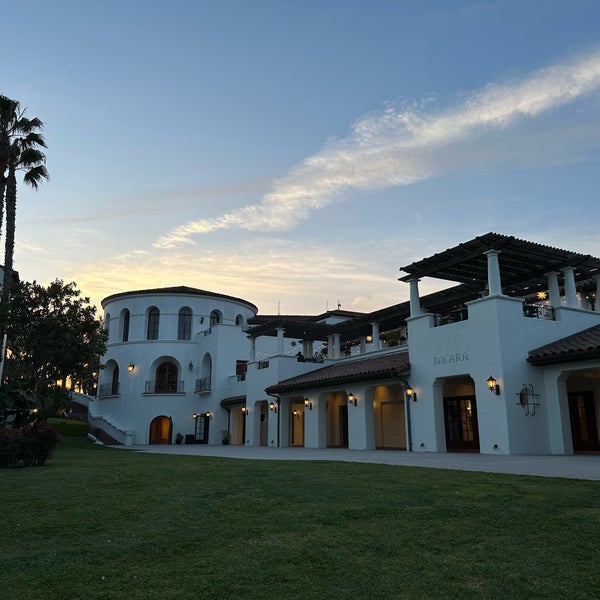 Снимок сделан в The Ritz-Carlton Bacara, Santa Barbara пользователем John E. 4/19/2023