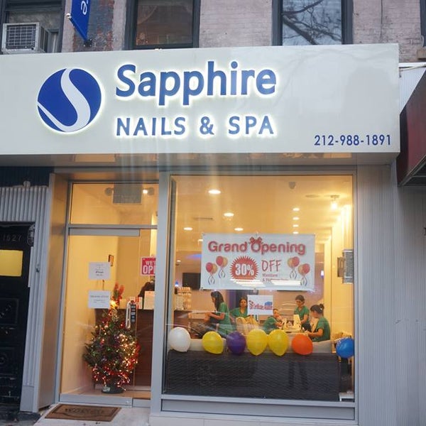 Photo taken at Sapphire Nails &amp; Spa by Sapphire Nails &amp; Spa on 5/17/2014