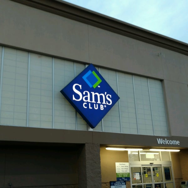 Sam's Club Warehouse or Wholesale Store in Wilmington