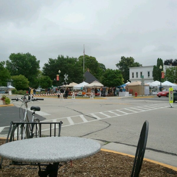 Elkhart Lake Farmers Market Flea Market in Elkhart Lake