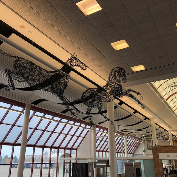 Foto tirada no(a) Central Illinois Regional Airport (BMI) por Paul S. em 8/14/2018