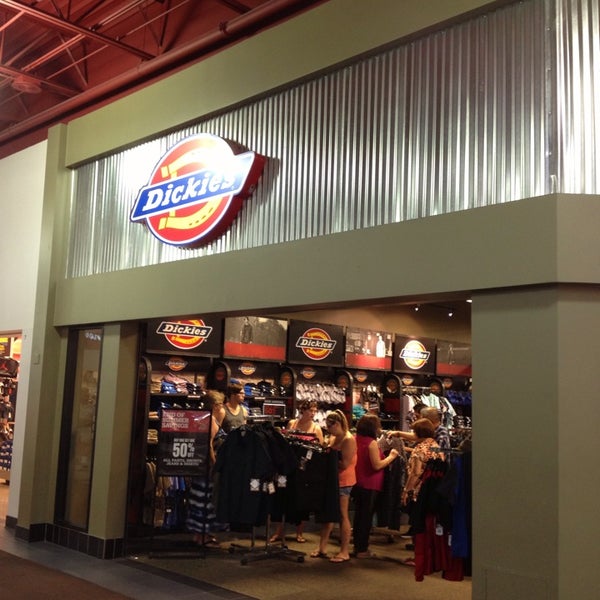 Dickies Retail Store (Now Closed) Clothing Store