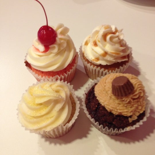 The Cupcake Lounge 1 tip from 69 visitors