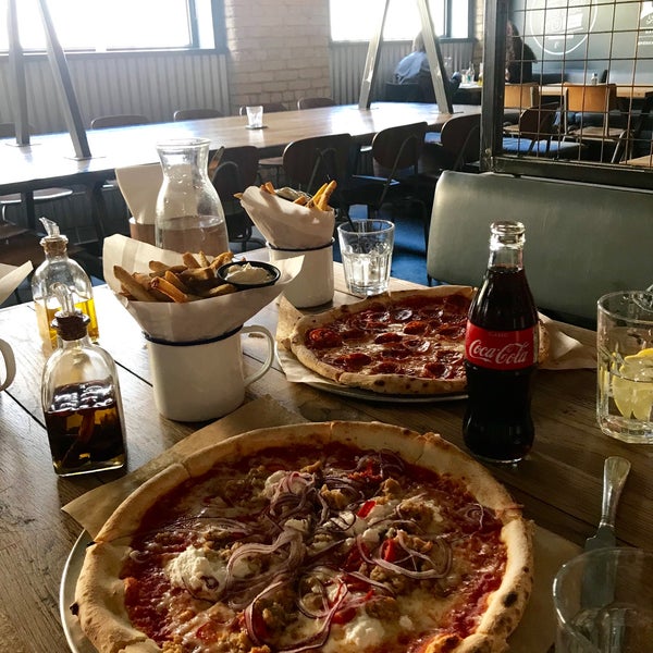 Very delicious food. Pizzas were €12-€16, fries €4 and 1 coke was almost €3. Service and location (near the centre) is very good. Also.. vegetarian friendly 🌱 (btw portions were quite big)