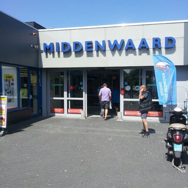Foto tomada en Winkelcentrum Middenwaard  por Richard A. el 5/31/2014