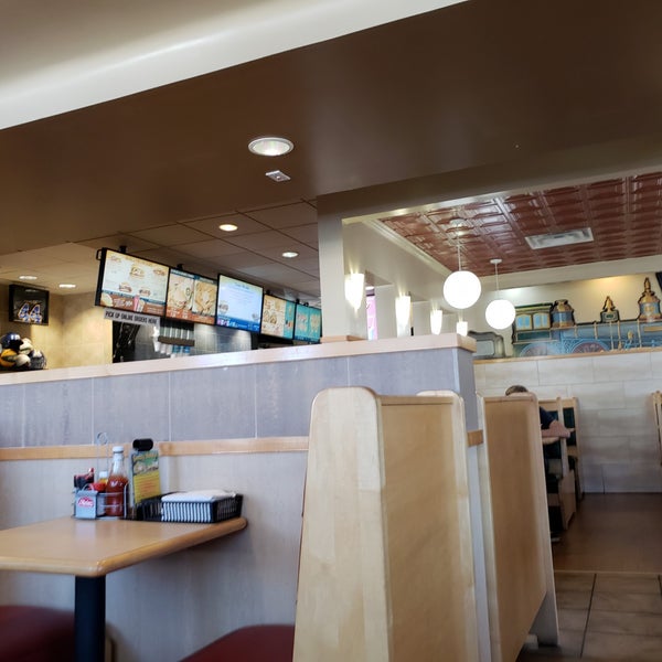 11/3/2018 tarihinde John R.ziyaretçi tarafından Wally&#39;s Burger Express'de çekilen fotoğraf